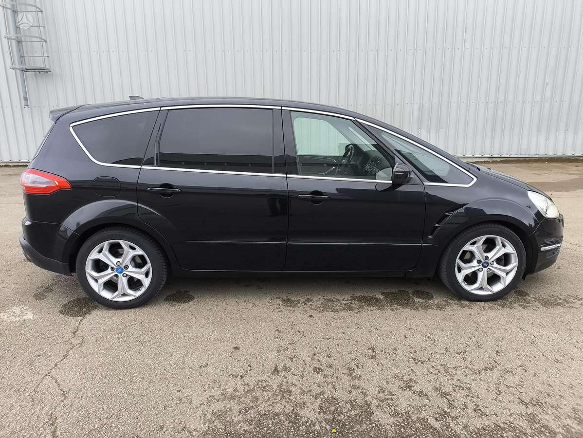 Ford S-MAX 2013 — photo 8