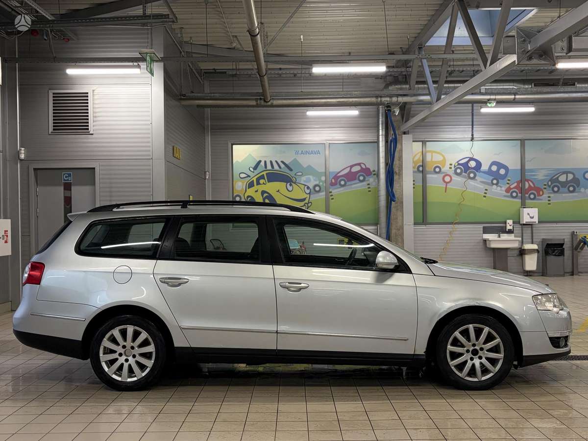 Volkswagen Passat 2008 — engine 1896 cm³, 140 HP (103kW)