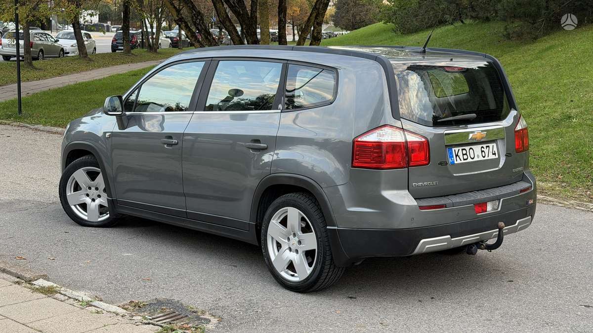 Chevrolet Orlando 2011 — двигун 1998 cm³, 163 HP (120kW)