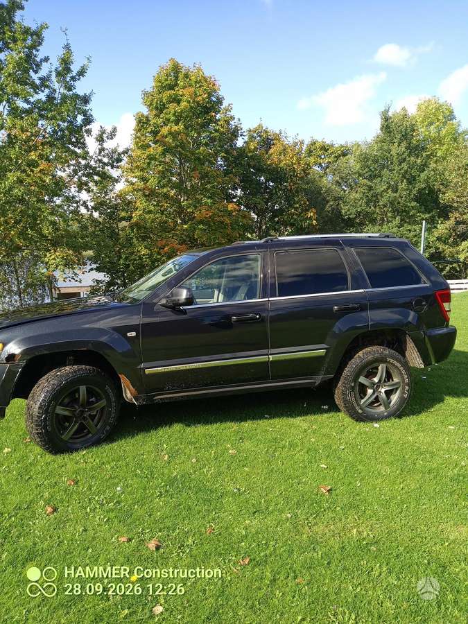 Jeep Grand 2009 — photo 11