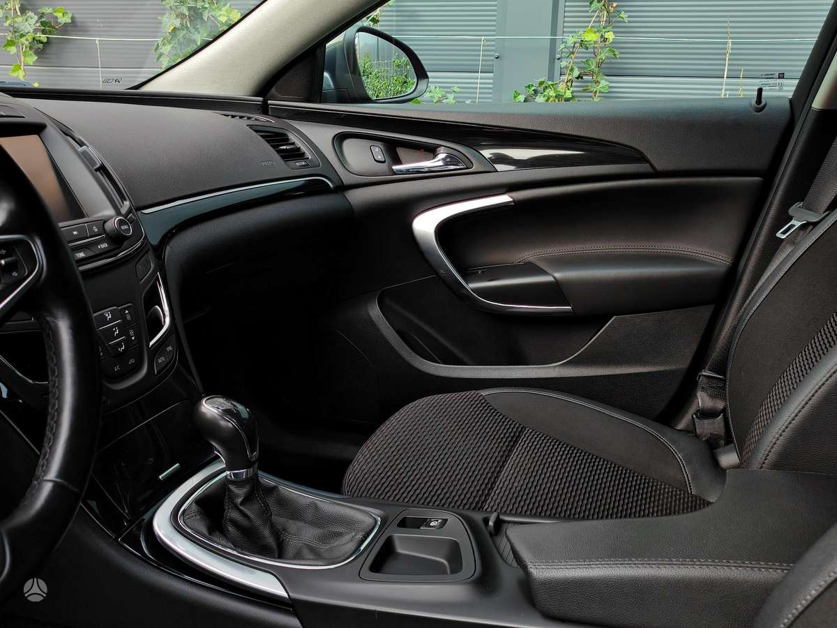 Opel Insignia 2015 — фото 27