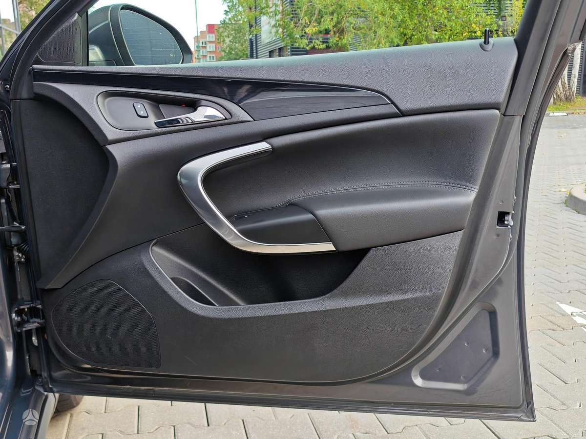 Opel Insignia 2015 — фото 32