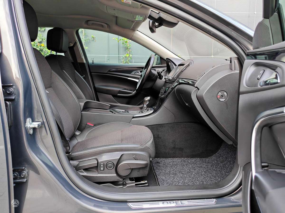Opel Insignia 2015 — фото 34