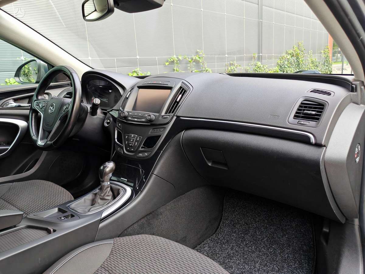 Opel Insignia 2015 — фото 35