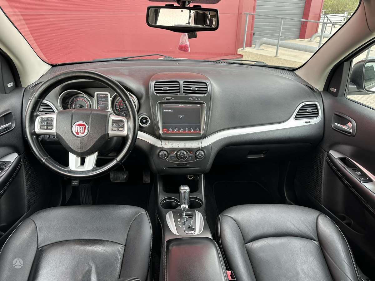 Fiat Freemont 2013 — photo 8
