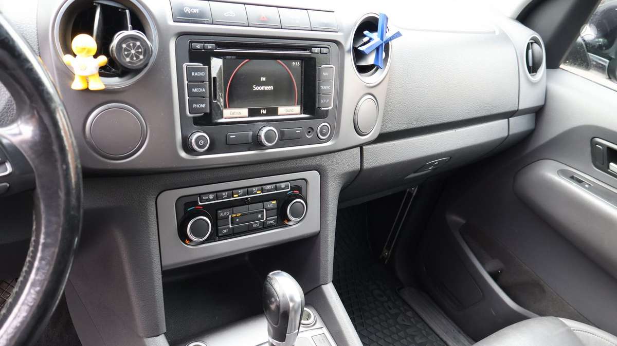 Volkswagen Amarok 2014 — photo 12