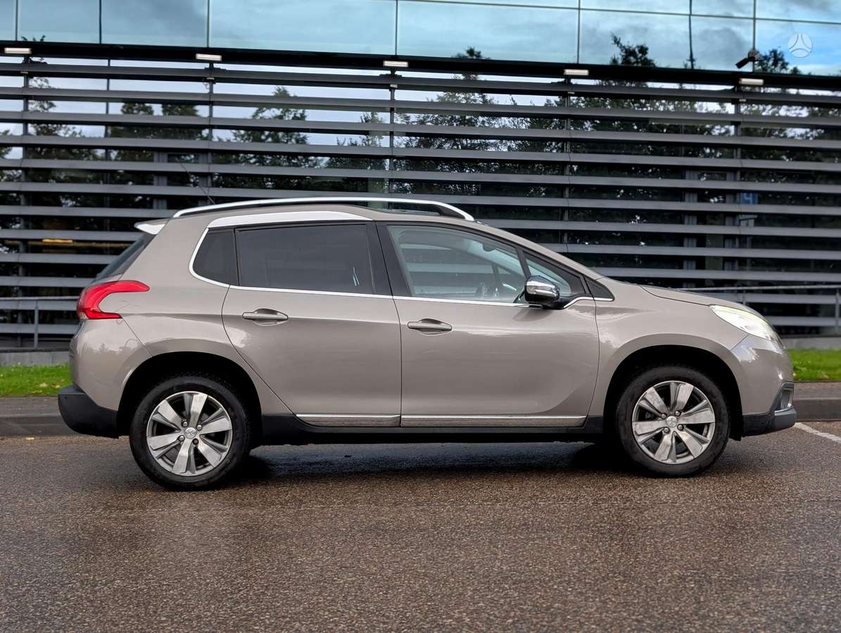 Peugeot 2008 2014 — photo 5