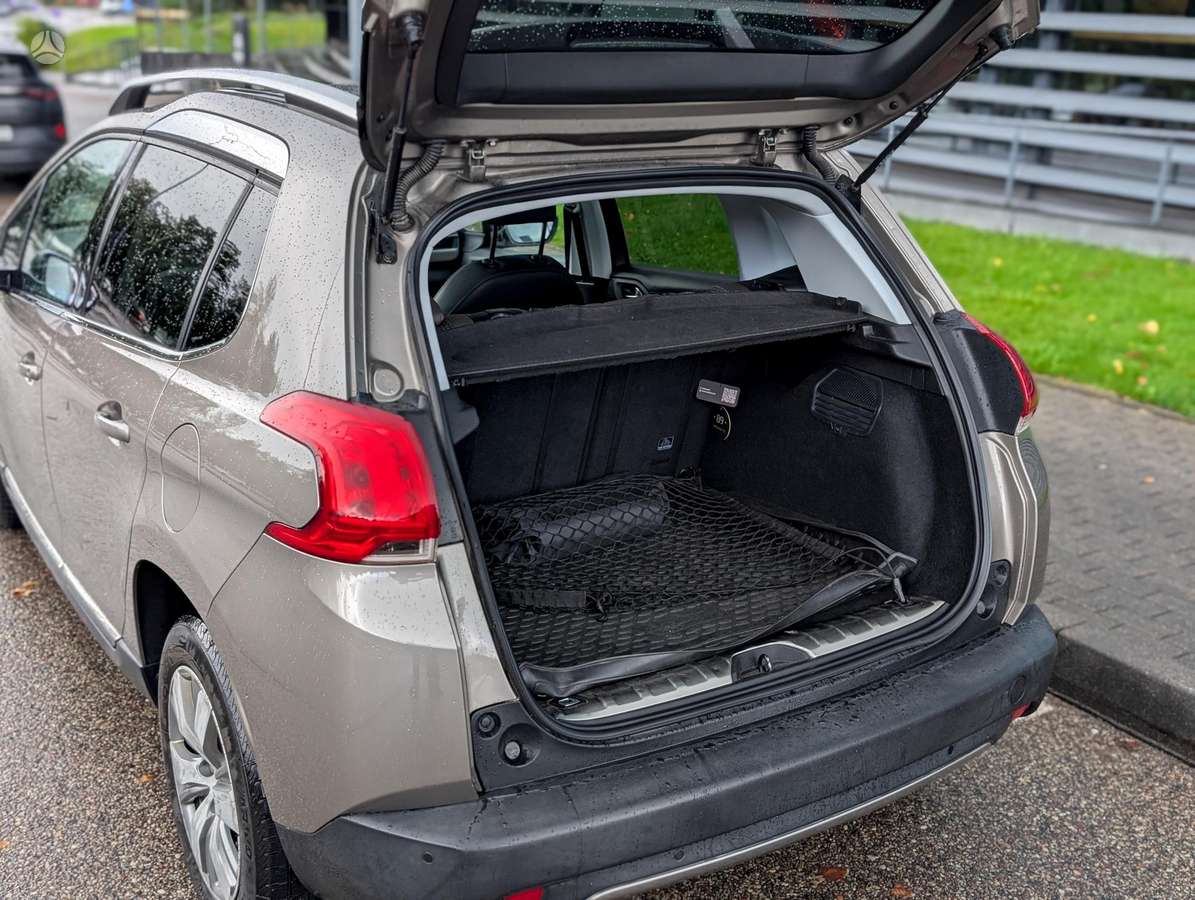 Peugeot 2008 2014 — photo 8
