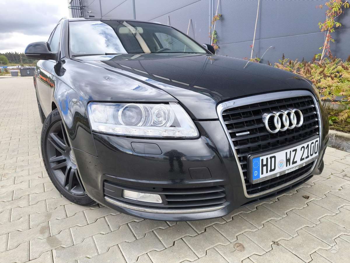 Audi A6 2009 — салон