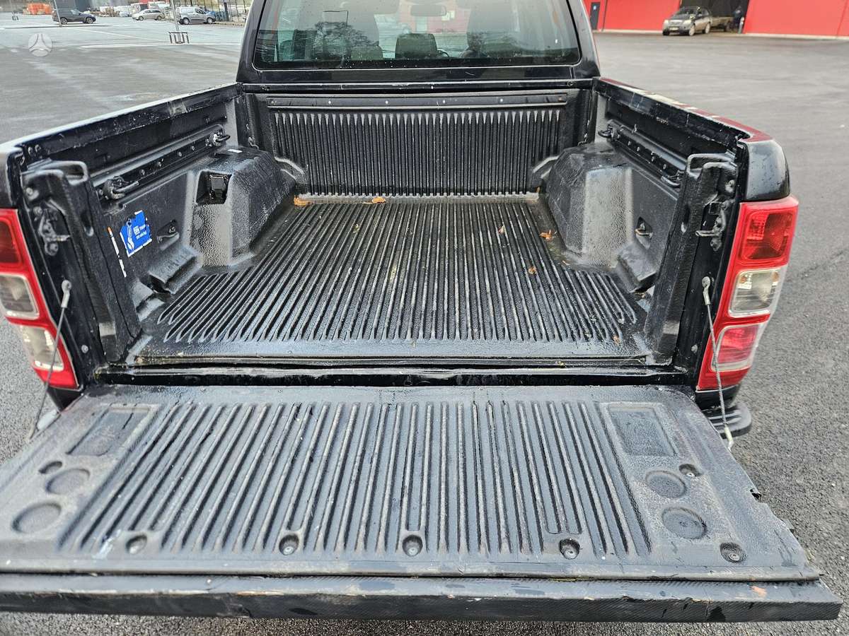 Ford Ranger 2014 — photo 10
