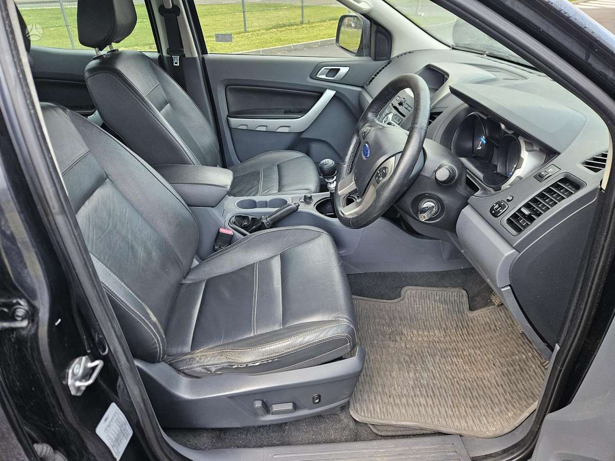 Ford Ranger 2014 — photo 15