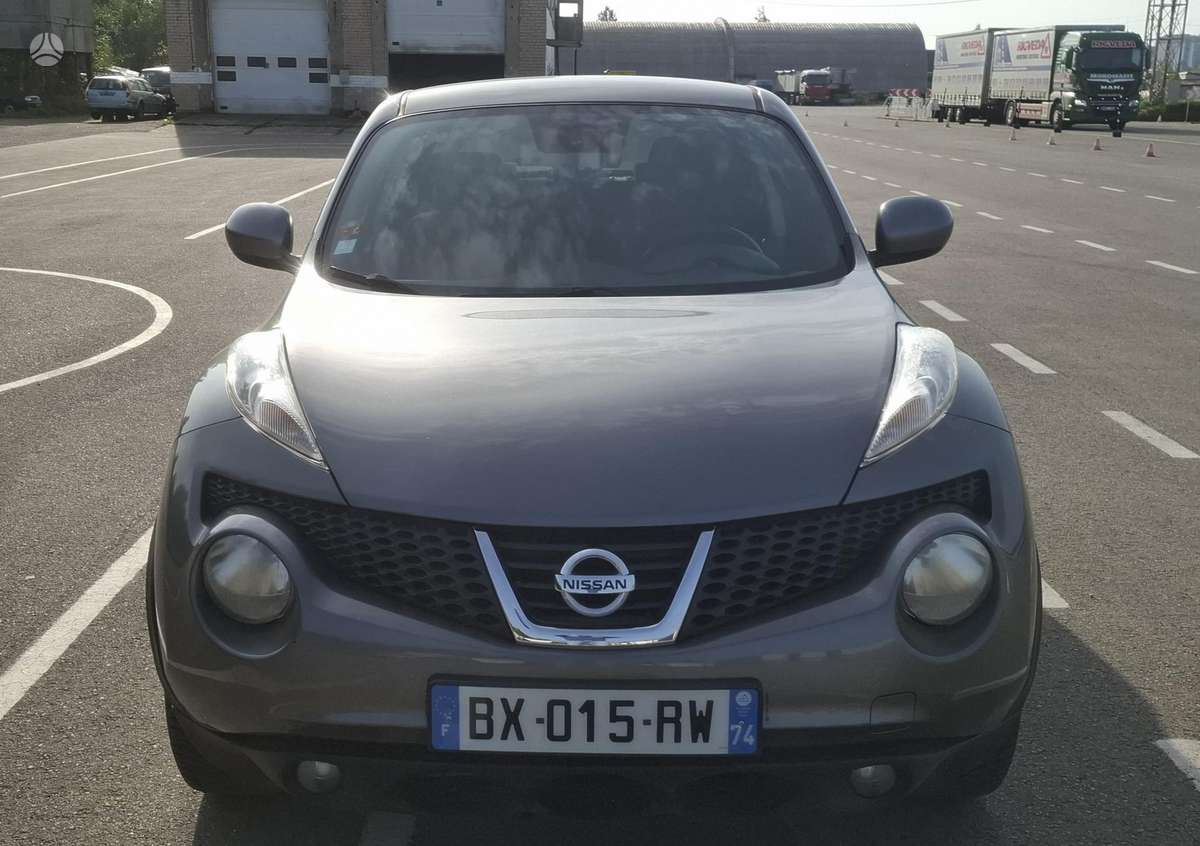 Nissan Juke 2011 — photo 7