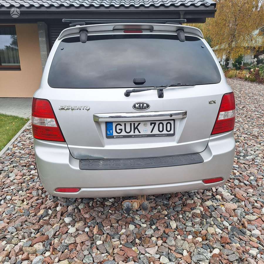 Kia Sorento 2008 — вигляд ззаду