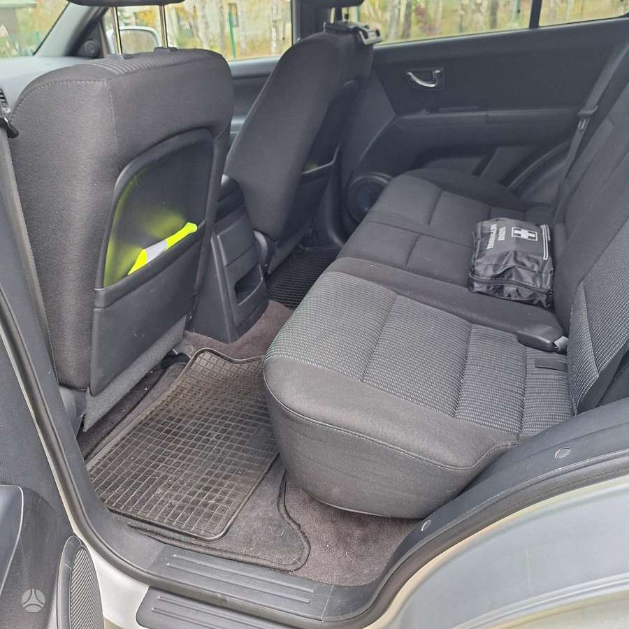 Kia Sorento 2008 — салон