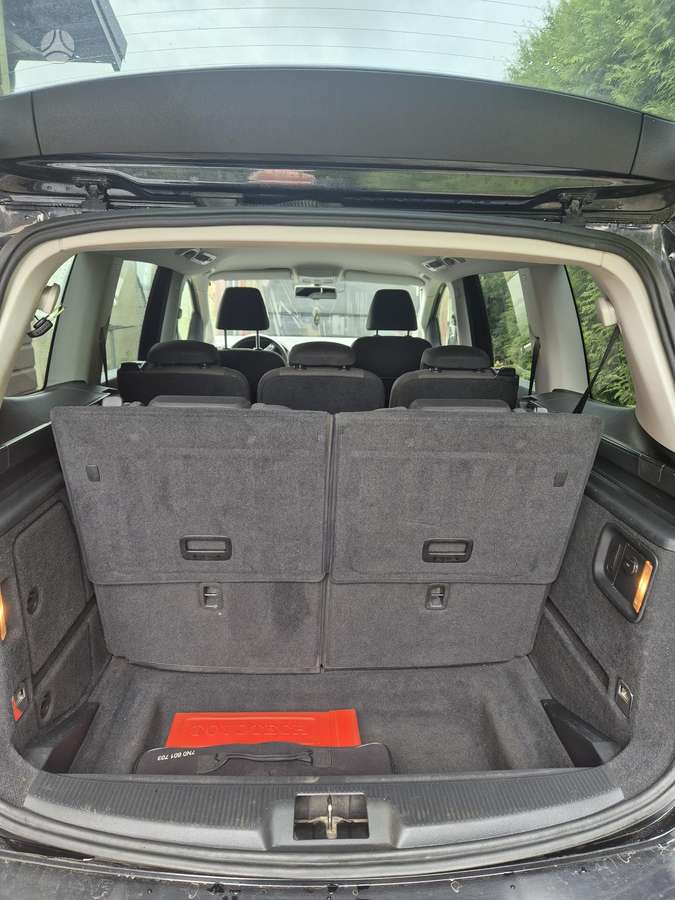 Volkswagen Sharan 2011 — photo 5