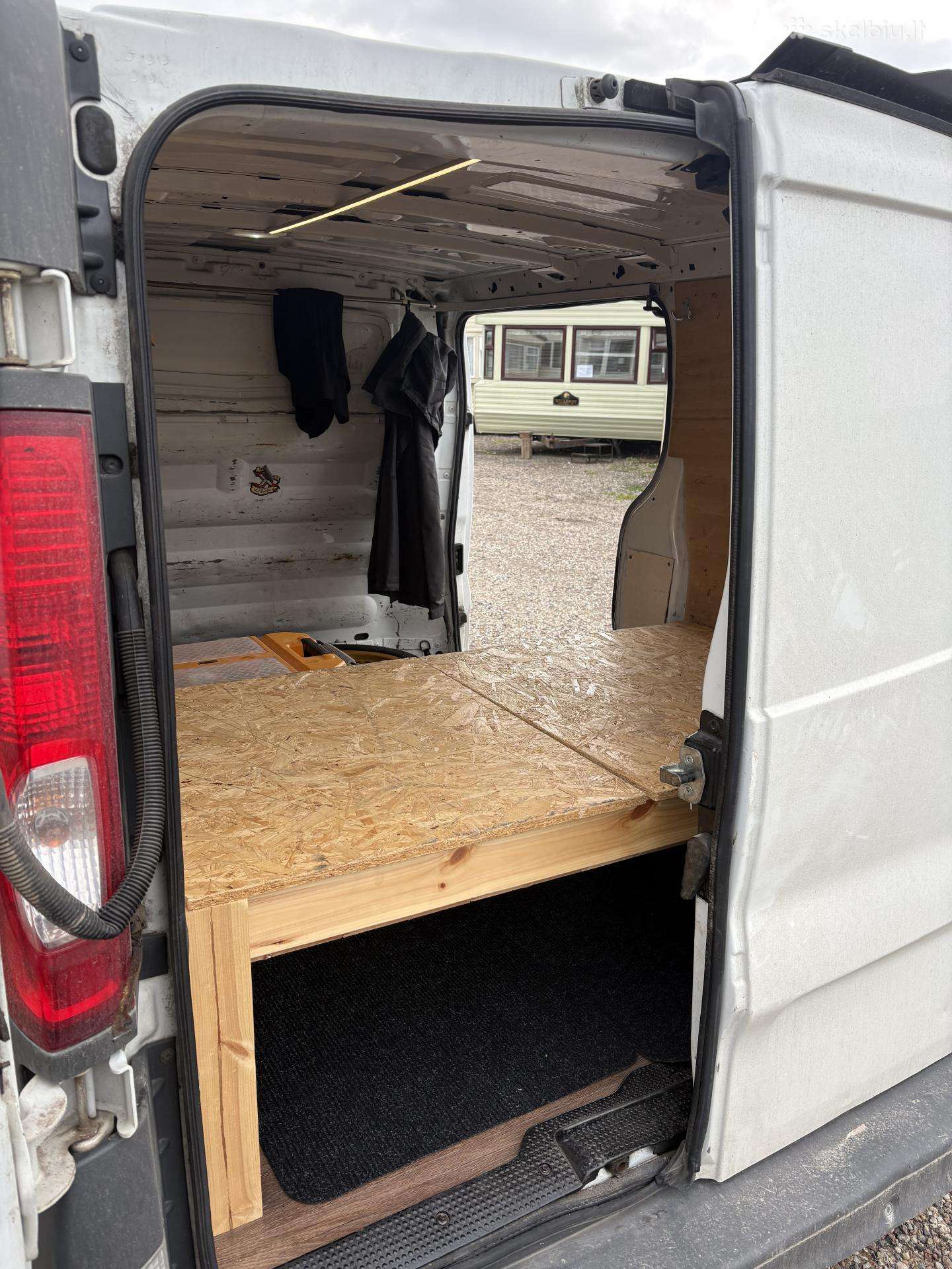 Renault Trafic 2014 — photo 10