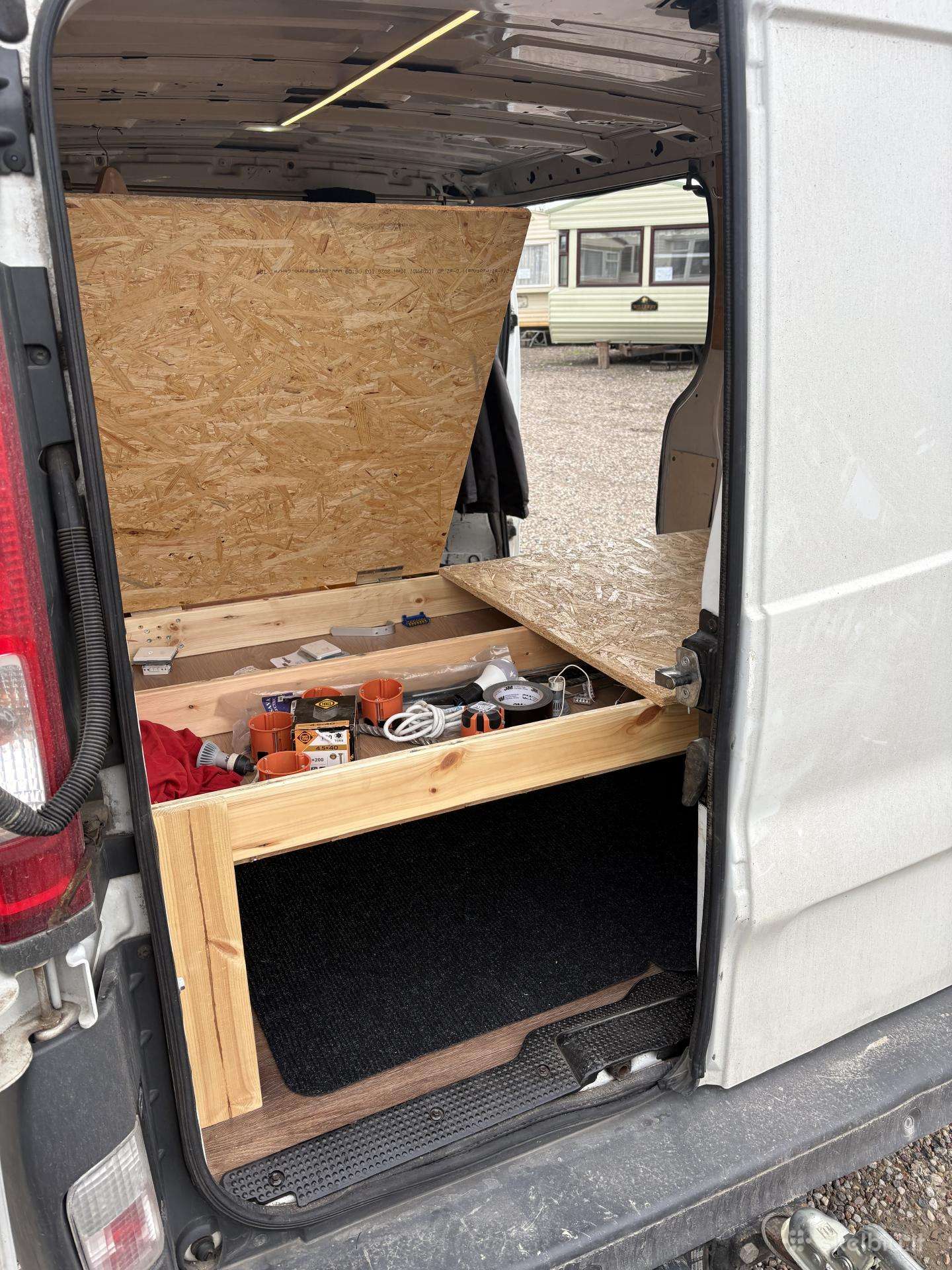 Renault Trafic 2014 — photo 9