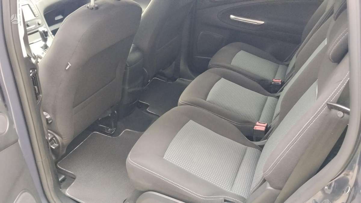 Ford S-MAX 2014 — photo 14