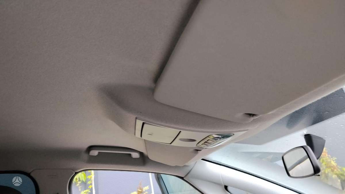 Ford S-MAX 2014 — photo 25