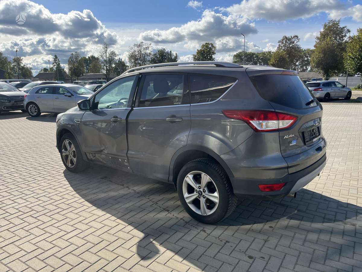 Ford Kuga 2014 — фото 11
