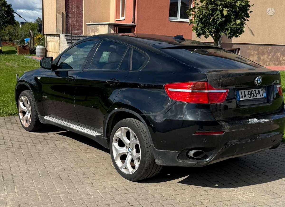 BMW X6 2010 — engine 2993 cm³, 286 HP (210kW)