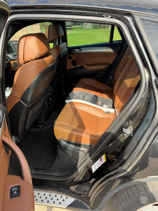 BMW X6 2010 — photo 7