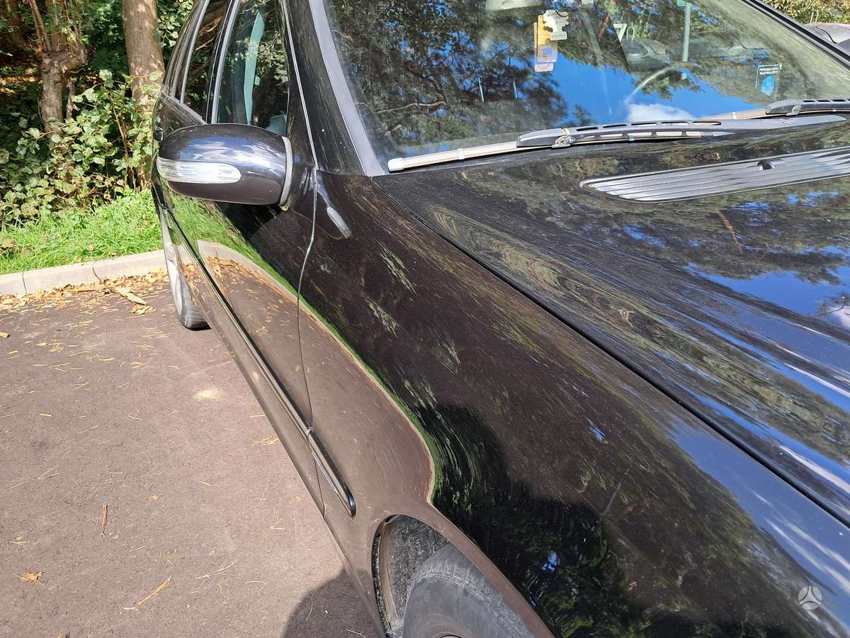 Mercedes-Benz C220 2005 — photo 19