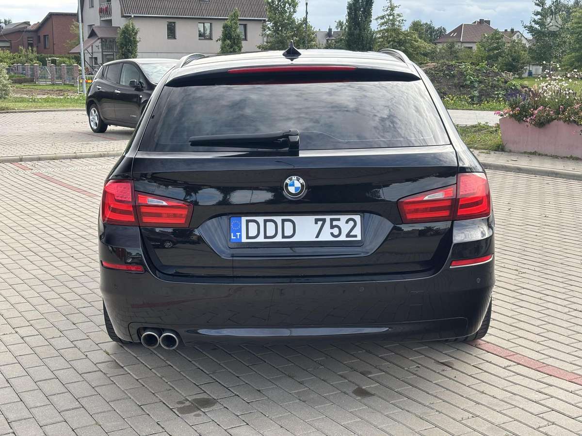 BMW 520 2011 — двигун 1995 cm³, 184 HP (135kW)