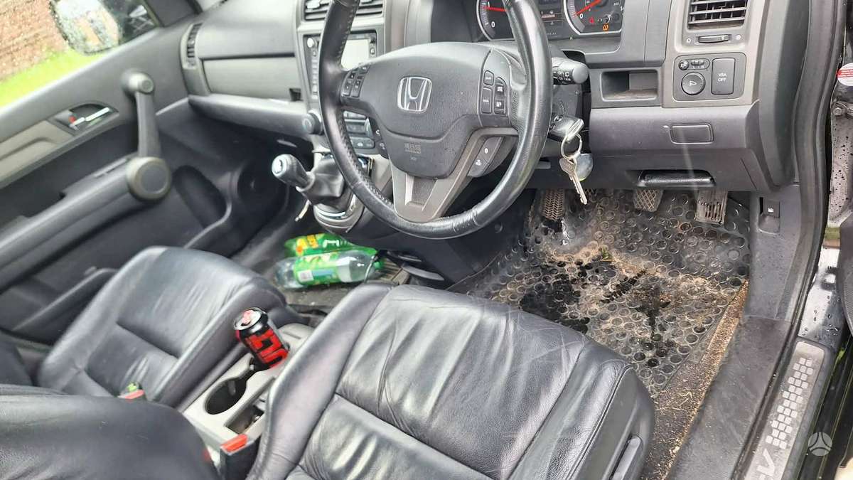 Honda CR-V 2011 — photo 6