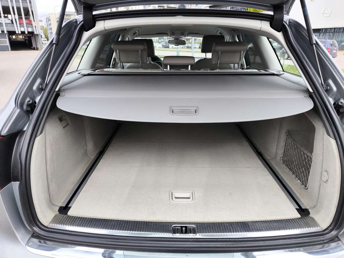 Audi A6 2009 — photo 10