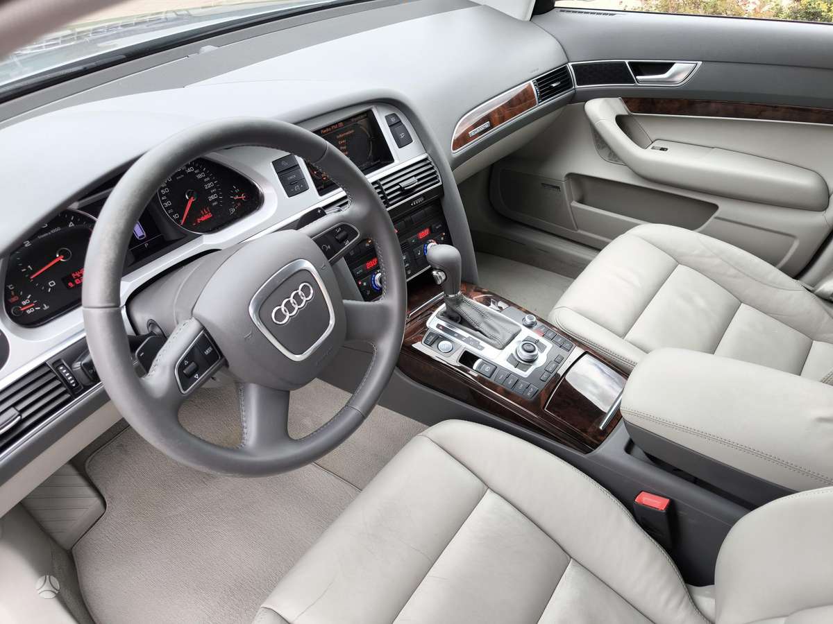 Audi A6 2009 — photo 13