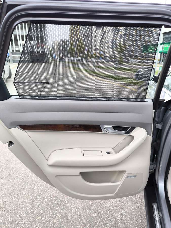 Audi A6 2009 — photo 19