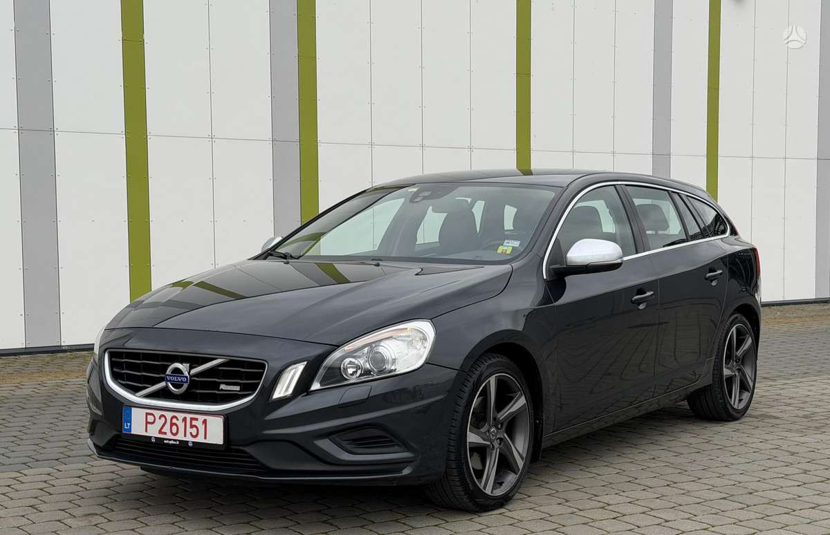 Volvo V60 2012 — photo 8