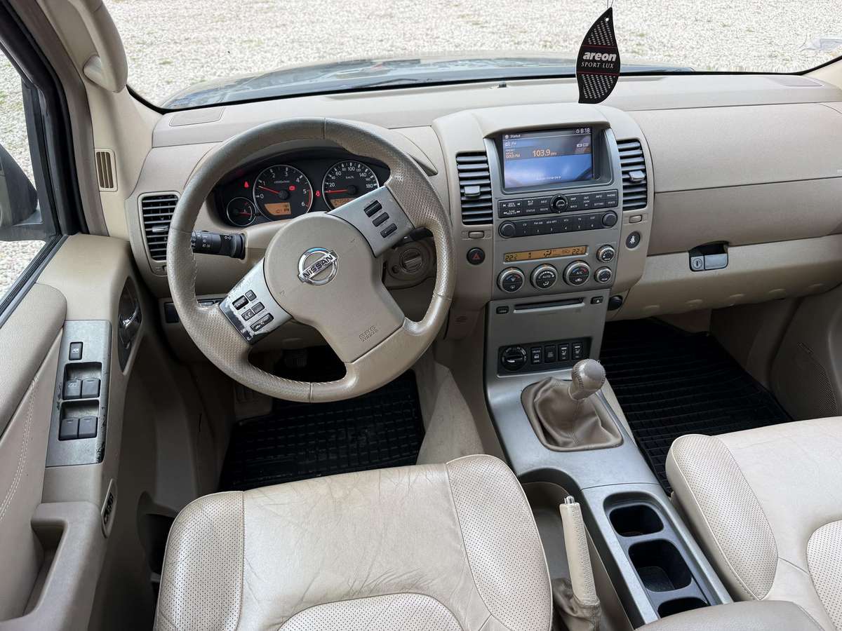 Nissan Pathfinder 2008 — photo 11