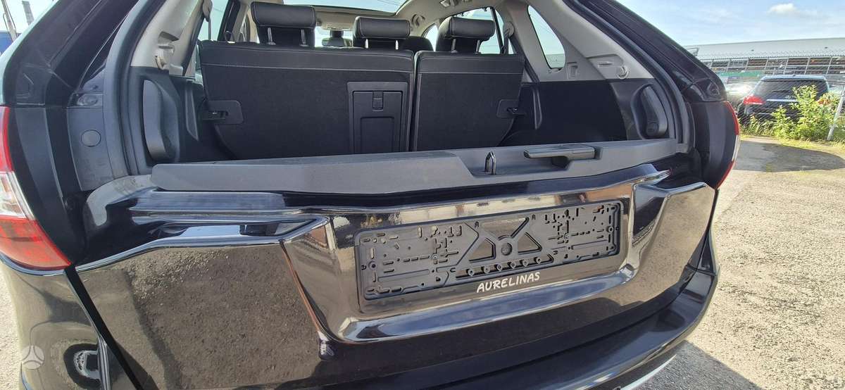 Renault Koleos 2012 — photo 15