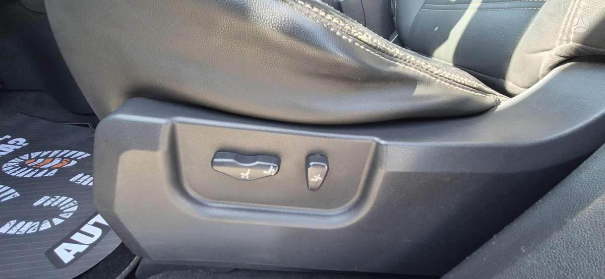 Renault Koleos 2012 — photo 9