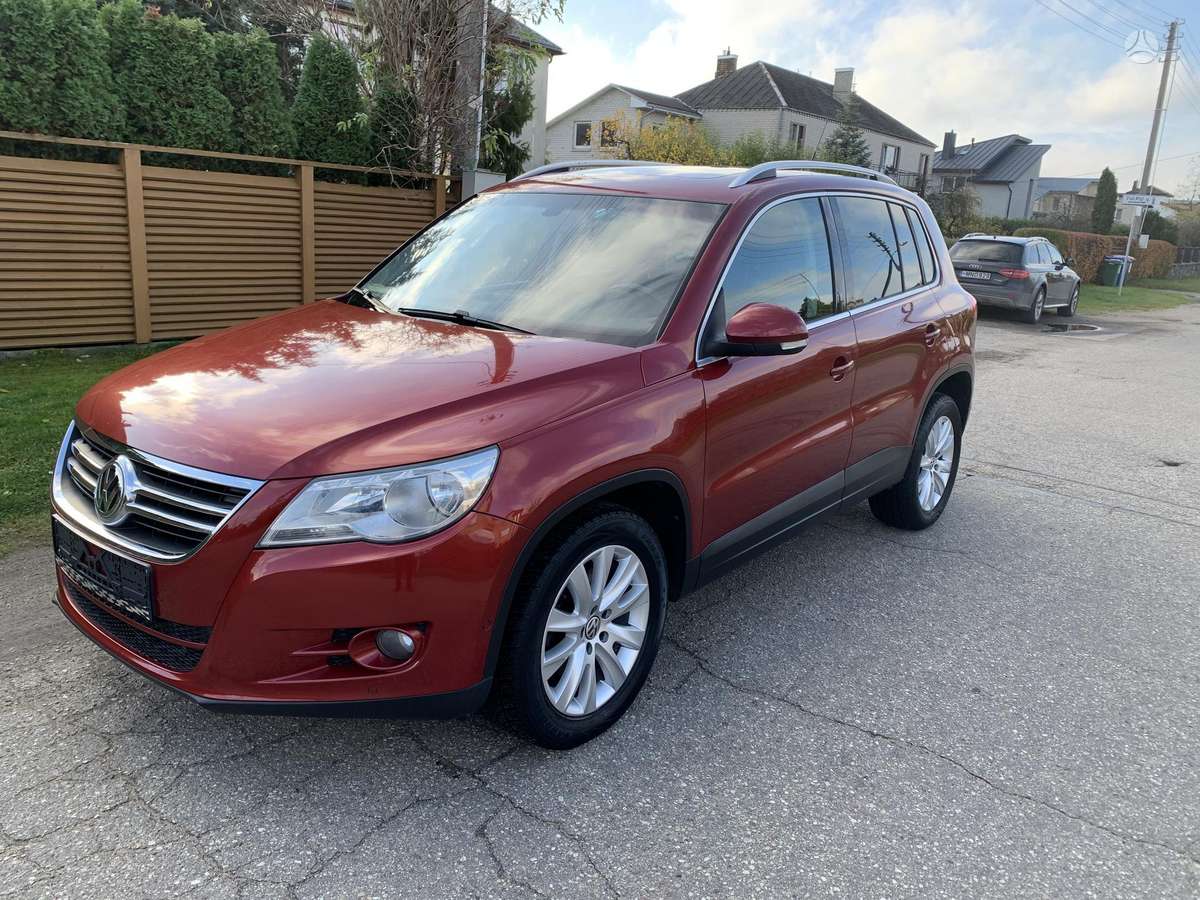 Volkswagen Tiguan 2008 — вигляд ззаду