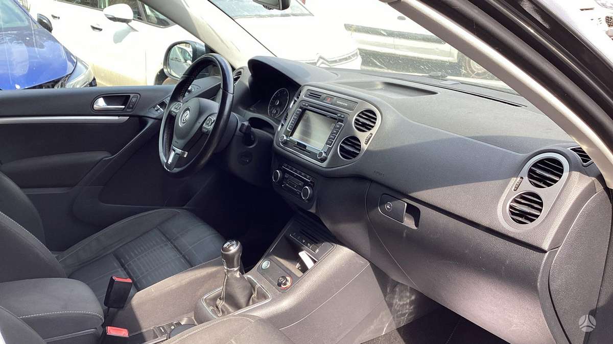 Volkswagen Tiguan 2015 — photo 6