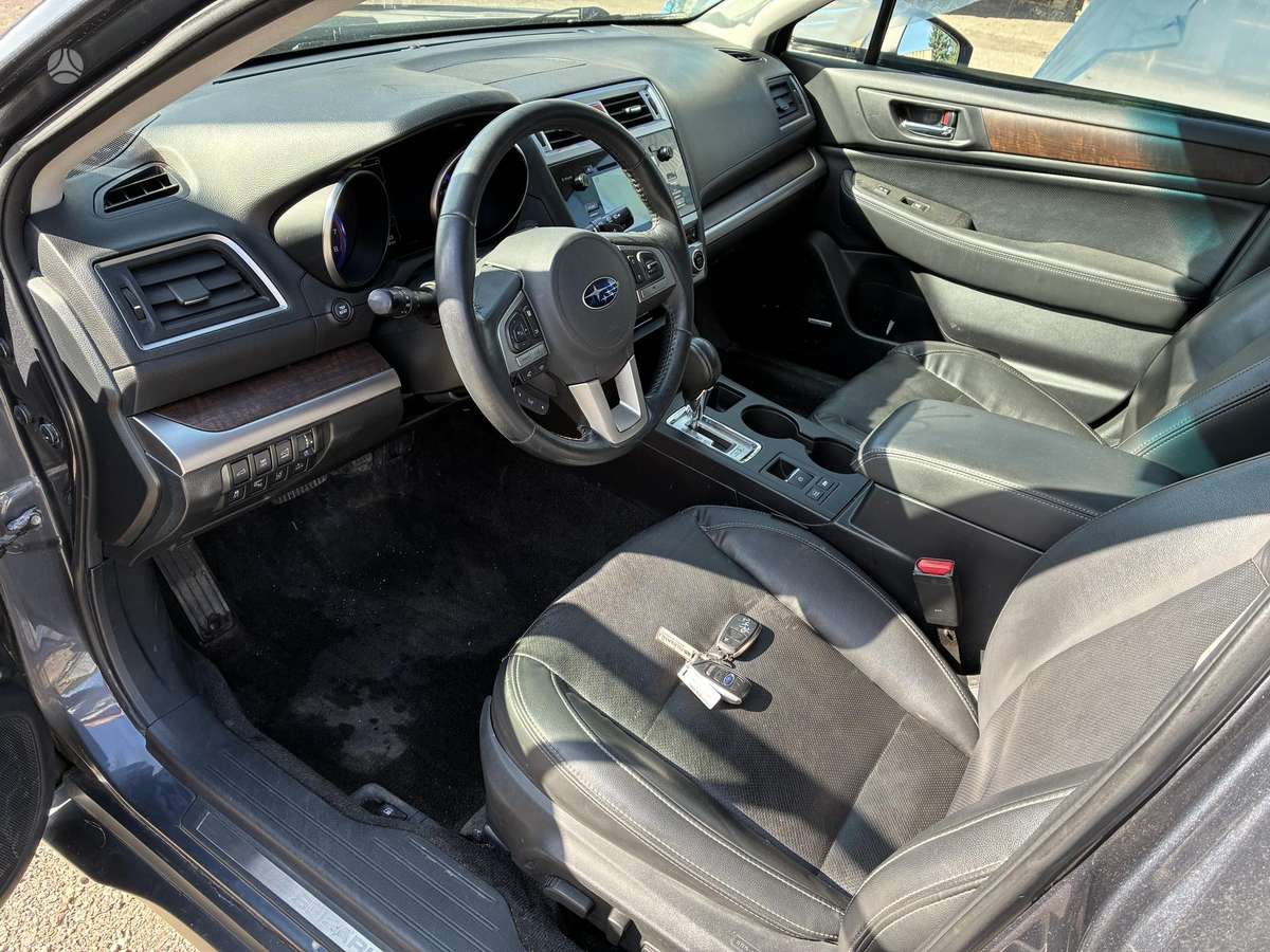 Subaru Outback 2015 — photo 11