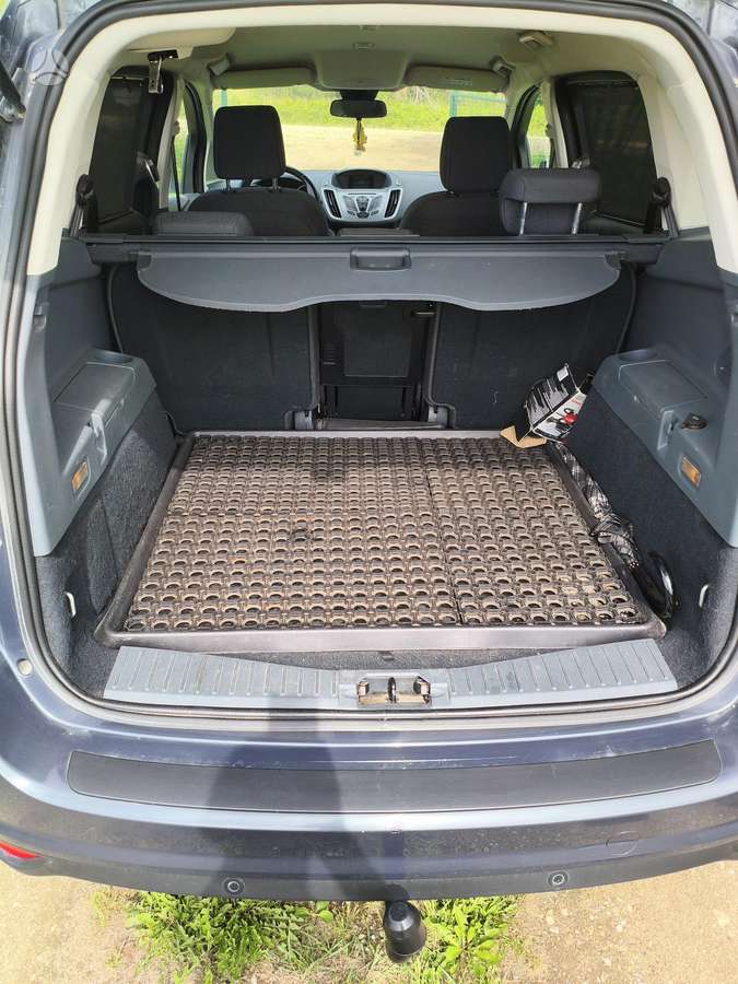 Ford Grand 2014 — photo 5