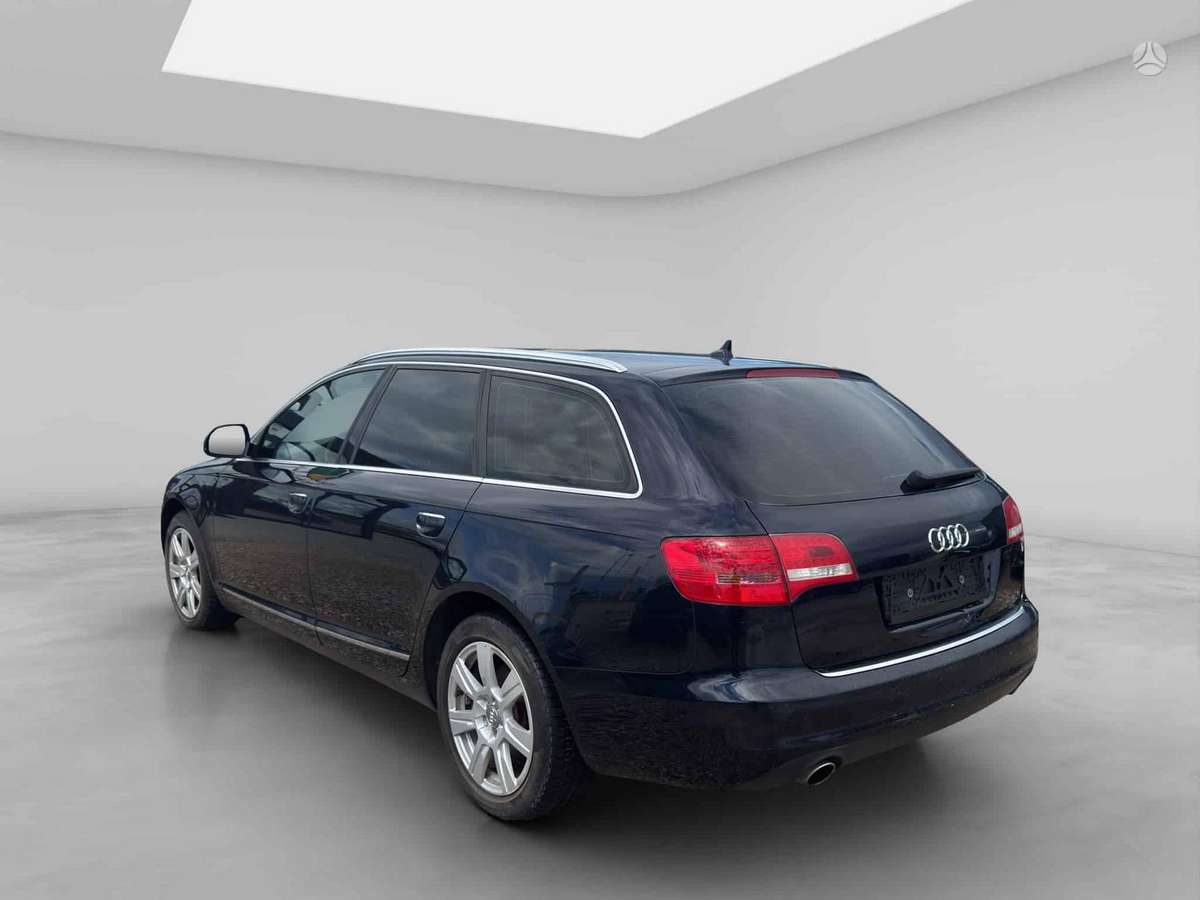 Audi A6 2009 — двигун 3000 cm³, 211 HP (155kW)