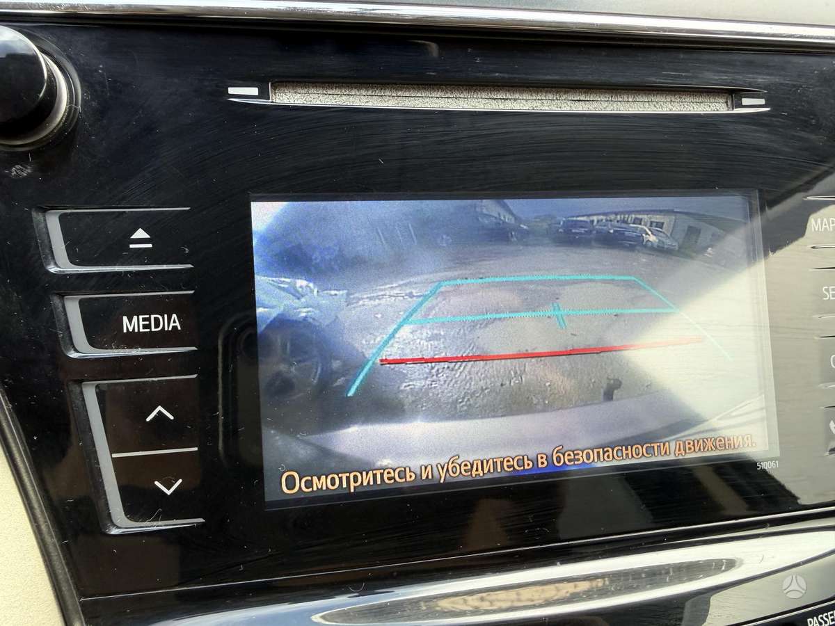 Toyota Prius+ 2015 — photo 19