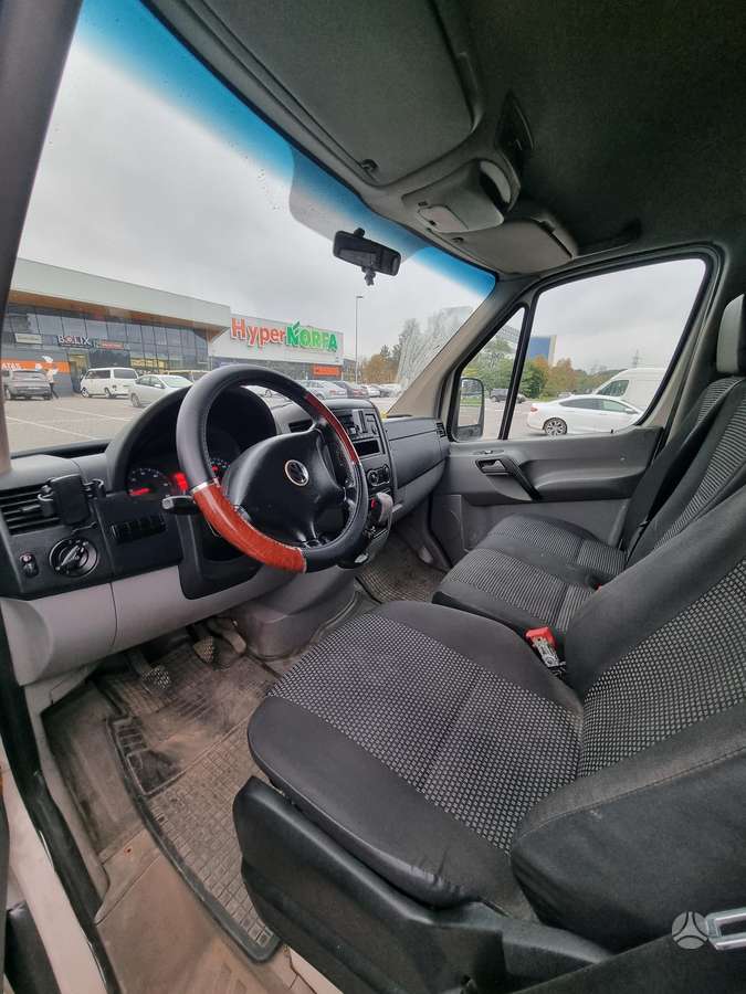 Volkswagen Crafter 2008 — photo 12