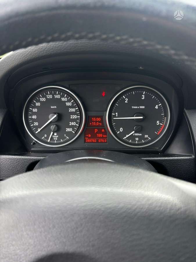 BMW X1 2012 — photo 11