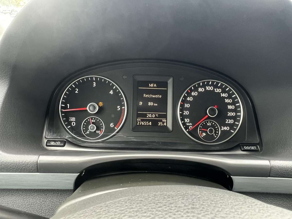 Volkswagen Touran 2015 — photo 13