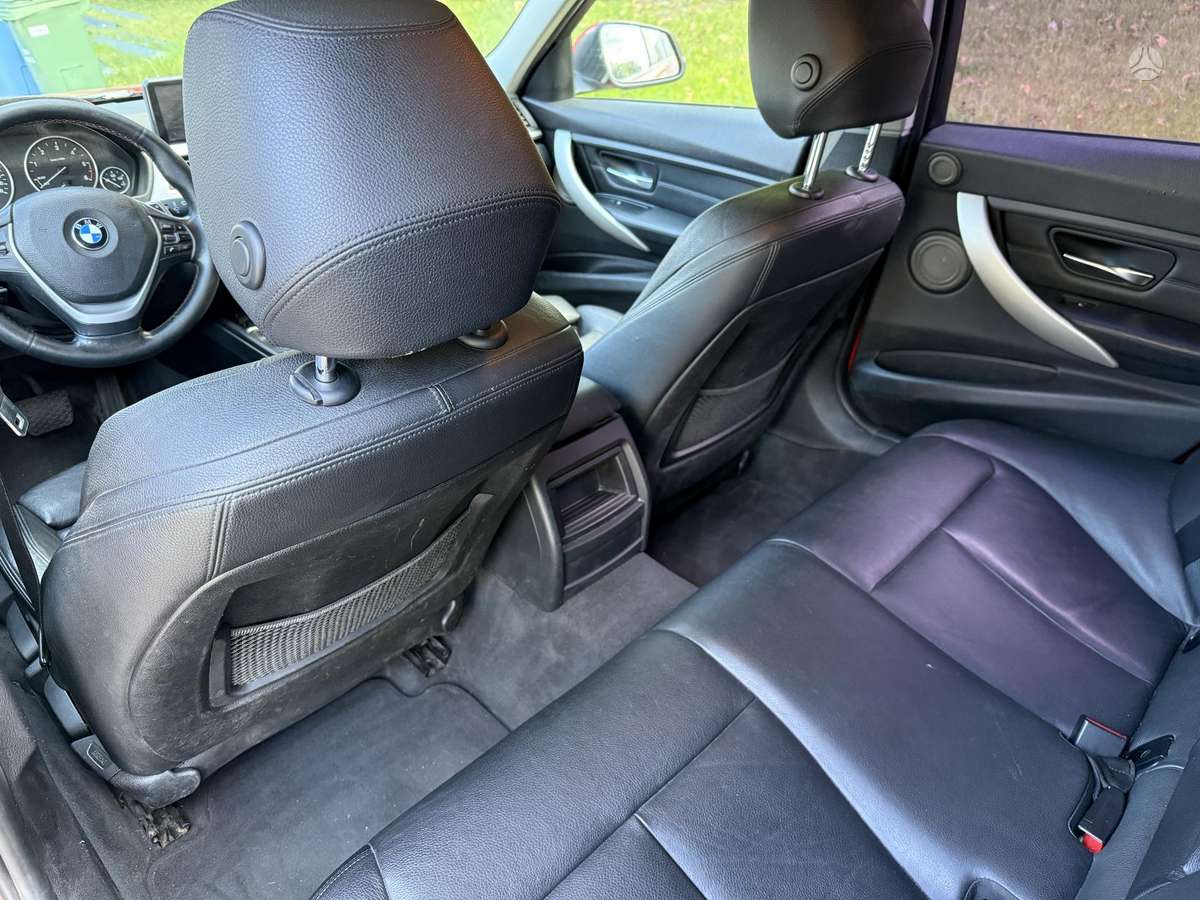 BMW 320 2012 — photo 11
