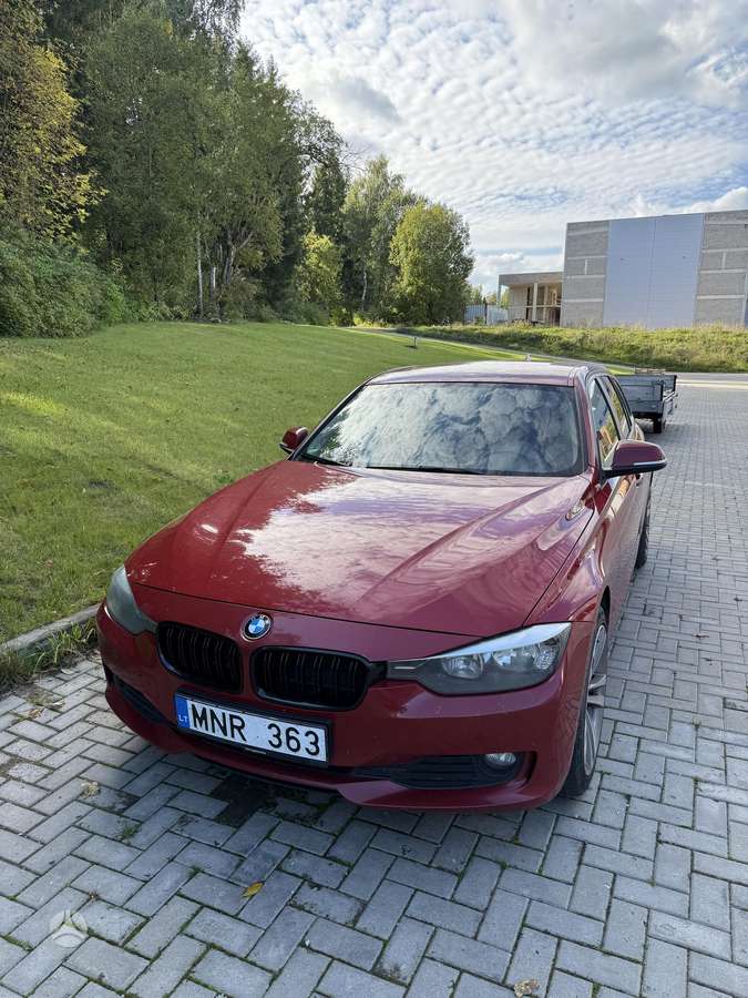 BMW 320 2012 — photo 6