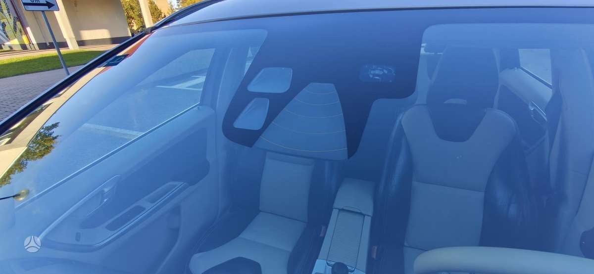 Volvo XC60 2010 — photo 11
