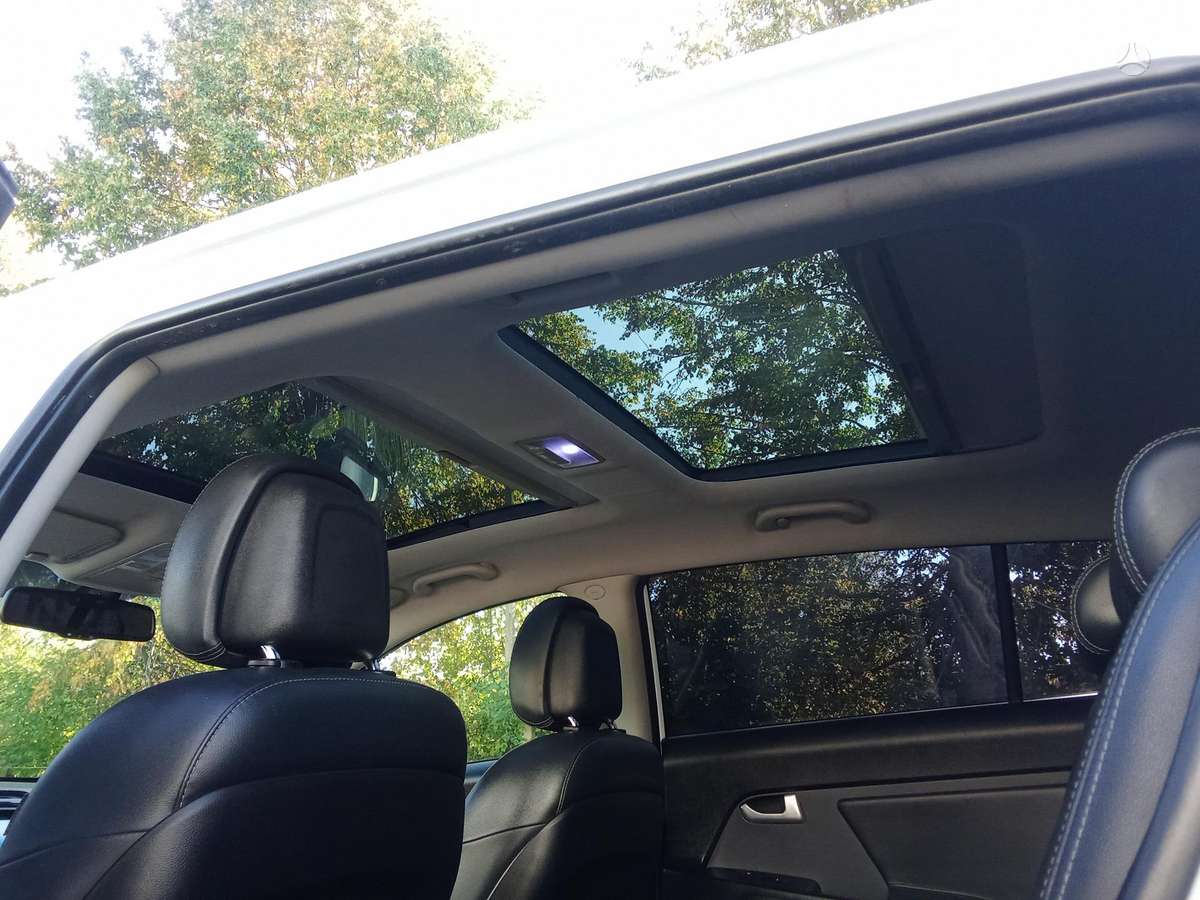 Kia Sportage 2012 — photo 29