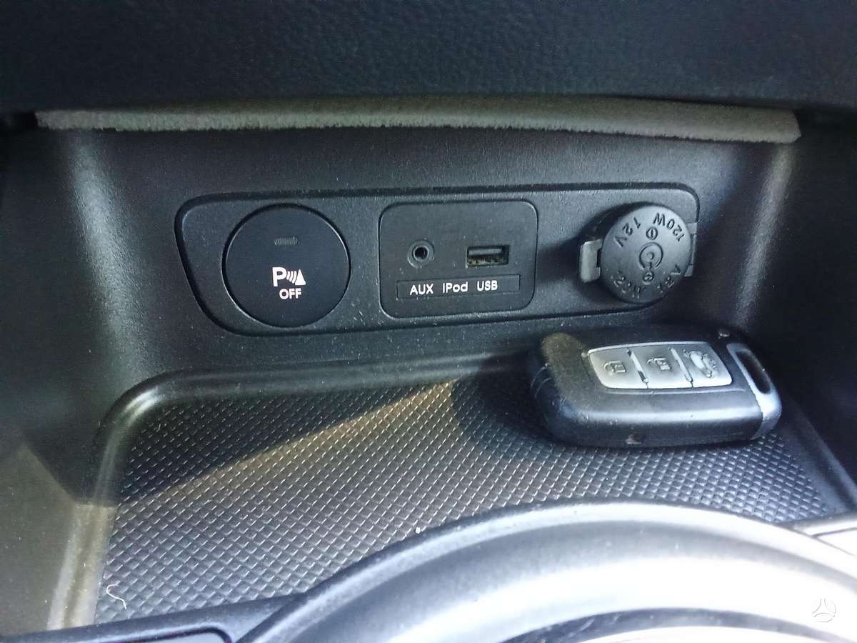 Kia Sportage 2012 — photo 33